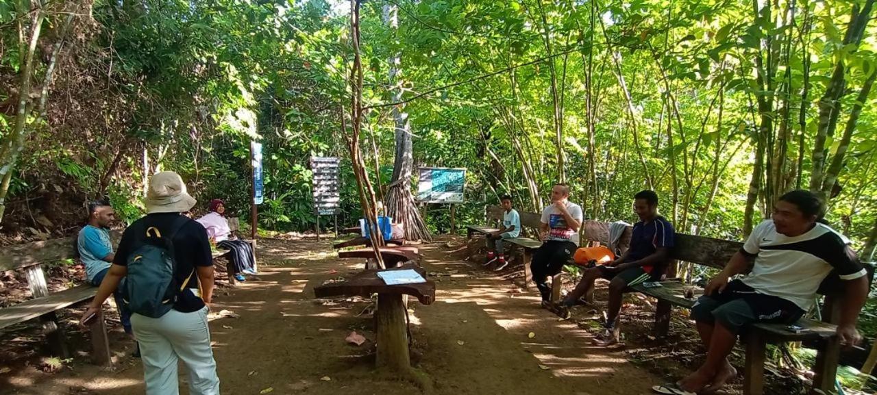 Raja Ampat Sandy Guest House Saonek المظهر الخارجي الصورة