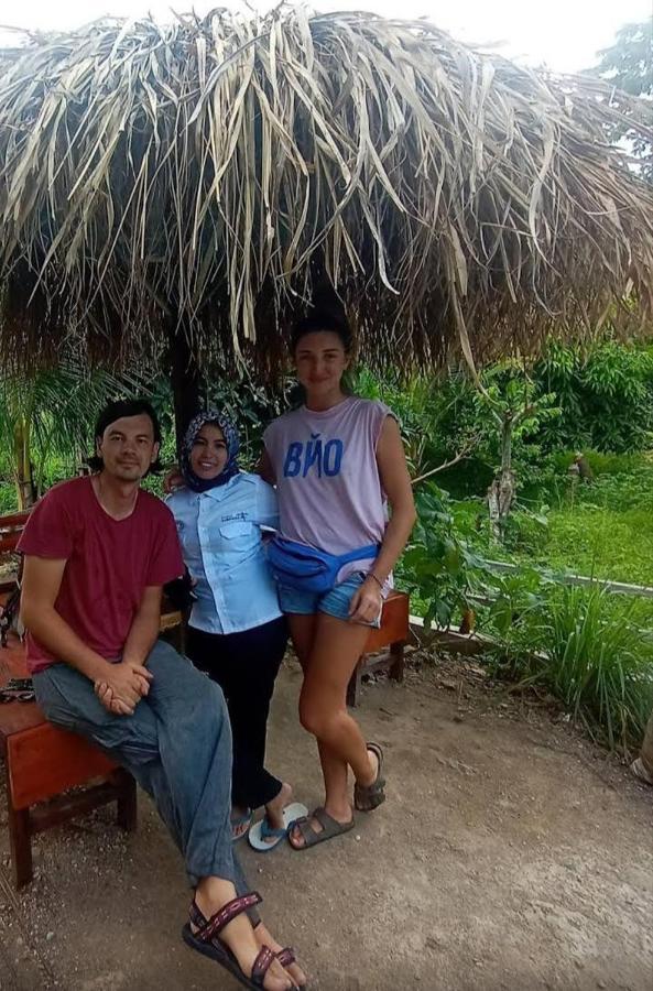 Raja Ampat Sandy Guest House Saonek المظهر الخارجي الصورة